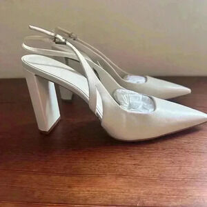 Schutz Blanche Pump in Pearl Size 9.5B Brand New Leather Heels